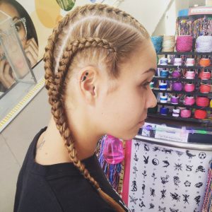 Kardashians Braids at Surfers Paradise 